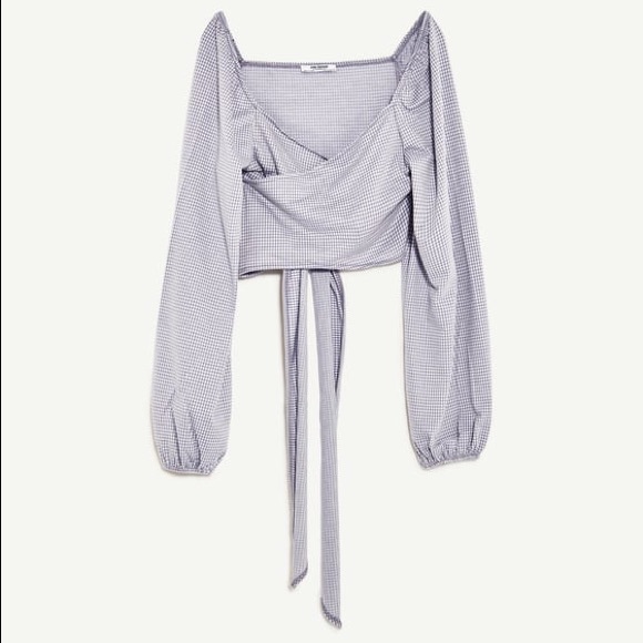 Zara Tops - SOLD!!!!! Crop Top With Front Knot